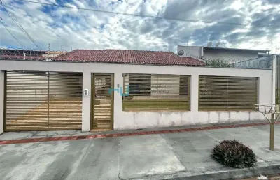Casa com 3 quartos à venda na doutora anita carvalho, 163, santa mônica, londrina por r$ 530.000