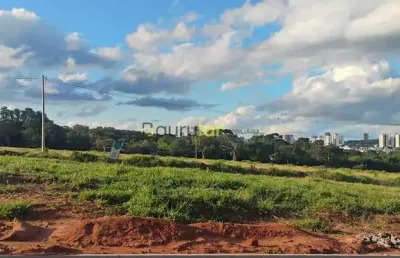 Terreno em condomínio fechado à venda na Avenida José Vicente Aiello, Parque das Nações, Bauru
