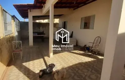 Casa com 3 quartos à venda na Rua Amazonas, S/n, Shis, Luziânia