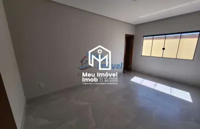 Casa com 3 quartos à venda na Avenida Íris Luiz Solano, S/n, Setor Fumal, Luziânia