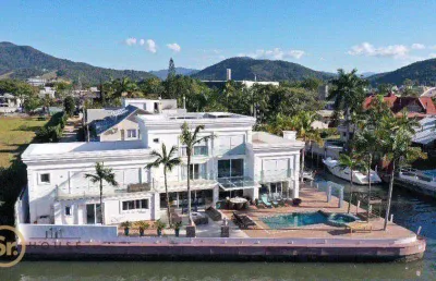 Casa com 6 dormitórios à venda, 1500 m² por r$ 35.000.000,00 - barra - balneário camboriú/sc