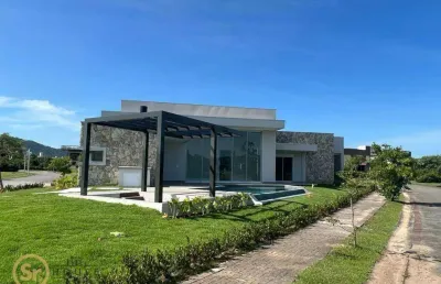 Casa com 4 dormitórios à venda, 370 m² por r$ 5.850.000,00 - centro - camboriú/sc