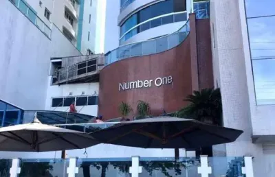 Apartamento diferenciado com  700 m²  para venda ou locação , verdadeira oportunidade !!!!!