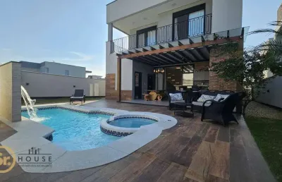 Imcrível casa de alto padrão em condomínio fechado, área de lazer copmpleta