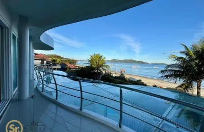 Uma verdadeira joia à beira-mar na melhor praia do litoral catarinense, na capital do mergulho você irá viver momento incríveis!