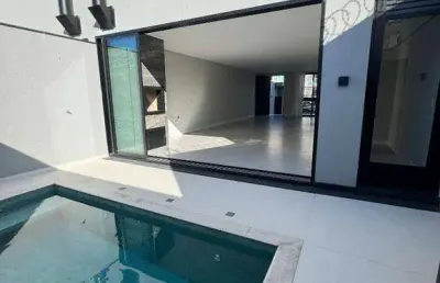 Sobrado 3 suítes com piscina e edícula, bairro são francisco de assis