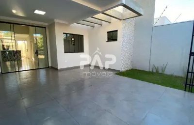 Venda | casa, com 3 dormitórios (01 suíte), com pé direito alto e churrasqueira. conjunto habitacional sanenge, maringá