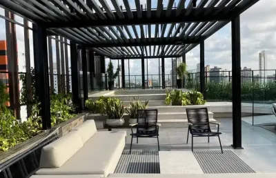 Duplex excepcional com 3 quartos suítes em tambaú para locação