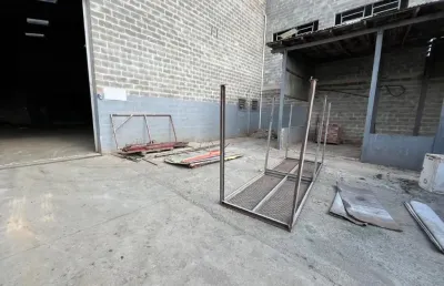 Barracão / Galpão / Depósito com 1 sala para alugar na Rua Ramão da Silva, 258, Centro Industrial Mauá, Colombo