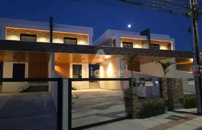 Sobrado à venda com 3 quartos 1 suíte, 150m² em passa vinte palhoça