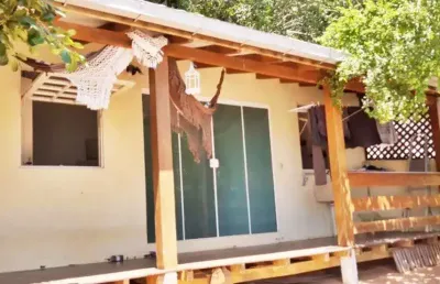 Casa + edícula em terreno de 300 m² na agronômica – ótima localização