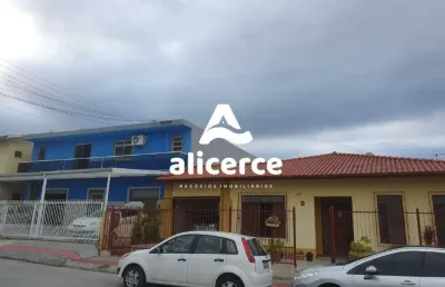 Casa à venda com 5 quartos 1 suíte, 238,29m² em jardim cidade de florianópolis são josé
