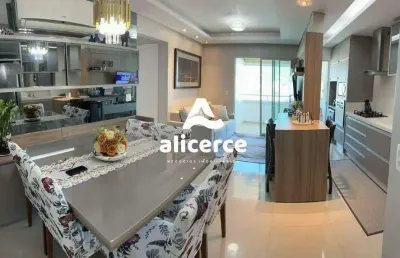 Apartamento, semi mobiliado, móveis planejados - 2 dormitórios - biguaçu
