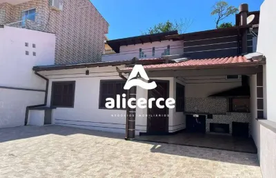 Casa à venda com 3 quartos , 110m² em forquilhas são josé