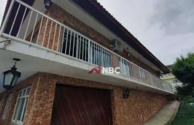Casa com 3 dormitórios para alugar, 250 m² por r$ 8.000,00/mês - jardim planalto - arujá/sp