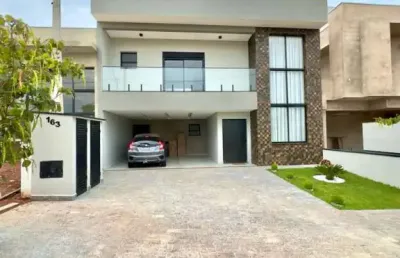 Luxuosa casa em condomínio à venda em boituva-sp, no portal ville: 3 quartos, 3 suítes, 3 banheiros, 4 vagas de garagem, 244,44m².