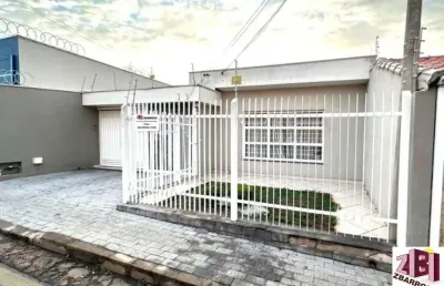 Casa 03 dormitórios sendo 01 suite no  centro boituva /sp