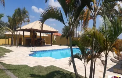 Chácara no condomínio green ville 1, com 05 dormitórios, piscina campinho de futebol