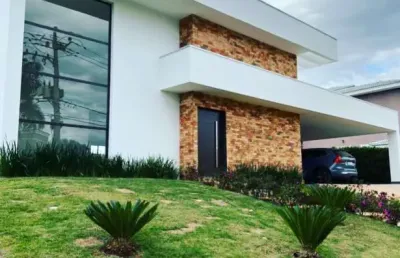 Linda casa em condominio fechado em araçoiaba da serra com 04 dormtórios, 04 suites, piscina aquecida e sala para 03 ambientes
