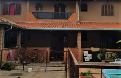 Casa 03 dormitórios 01 suite com piscina em boituva