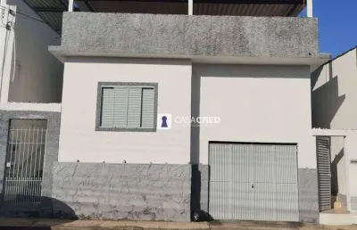 Casa com 3 dormitórios à venda, 100 m² por r$ 330.000 - bom pastor - varginha/mg
