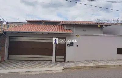 Casa com 2 dormitórios à venda, 180 m² por r$ 550.000,00 - são miguel arcanjo - varginha/mg