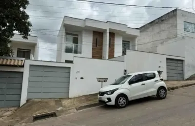 Casa com 2 quartos à venda na Rua das Rosas, Vila Verde, Betim