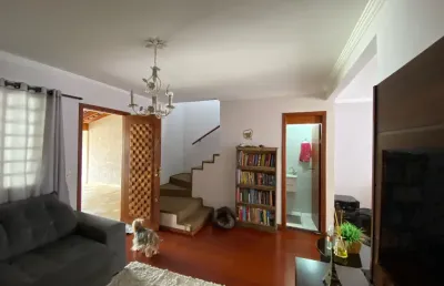 Casa com 3 quartos à venda na Rua Rafael Bombini, 100, Vila São Roque, Limeira