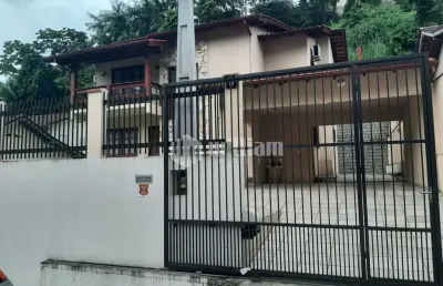Casa com 3 quartos à venda no primeiro de maio, brusque , 142 m2 por r$ 1.300.000