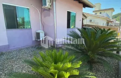 Casa com 2 quartos à venda no dom joaquim, brusque  por r$ 499.000
