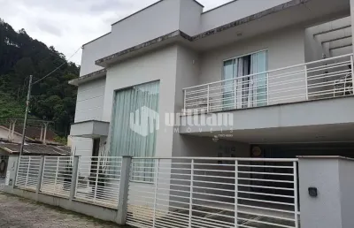 Casa com 3 quartos à venda no guarani, brusque , 200 m2 por r$ 990.000