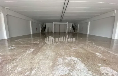 Ponto comercial para alugar no santa terezinha, brusque , 750 m2 por r$ 30.000