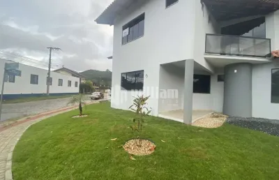 Casa com 3 quartos à venda no guarani, brusque , 338 m2 por r$ 1.100.000