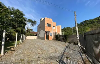 Casa para alugar no são pedro, brusque  por r$ 2.300