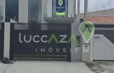 Imperdível oportunidade de adquirir casa de alto padrão em jacareí-sp, jardim califórnia, com 3 quartos, 3 suítes e 136m².