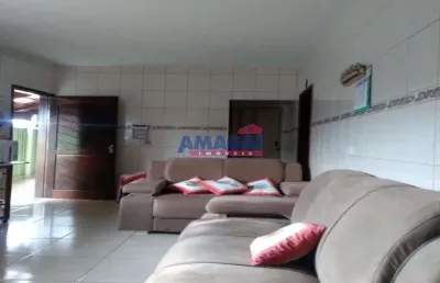 Casa com 3 quartos à venda no parque santo antônio, jacareí  por r$ 403.000