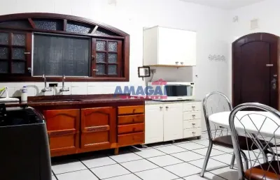 Casa com 4 quartos à venda na cidade jardim, jacareí  por r$ 480.000