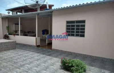 Casa com 3 quartos à venda na cidade salvador, jacareí  por r$ 480.000