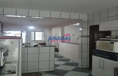 Casa com 2 quartos à venda no bandeira branca, jacareí  por r$ 295.000