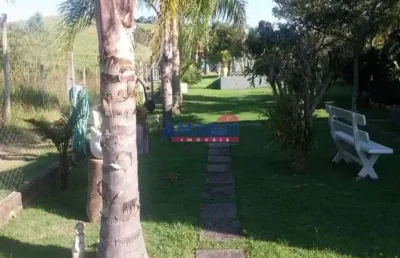 Chácara / sítio com 3 quartos à venda no parque cambuci, santa branca  por r$ 900.000