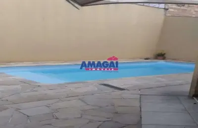 Casa com 4 quartos à venda no jardim terras de são joão, jacareí  por r$ 795.000