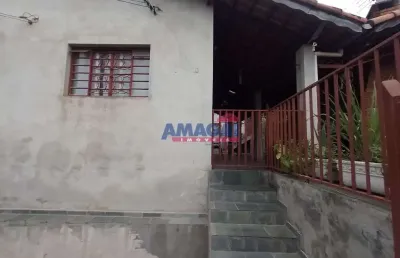 Casa com 4 quartos à venda no jardim yolanda, jacareí  por r$ 400.000