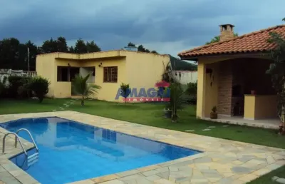 Chácara / sítio com 3 quartos à venda em itapema, guararema  por r$ 1.180.000