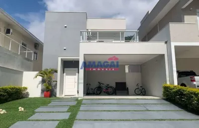Casa em condomínio fechado com 4 quartos à venda no parque califórnia, jacareí  por r$ 1.240.000