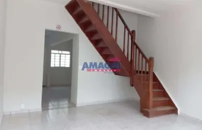 Casa com 2 quartos à venda no centro, jacareí  por r$ 430.000