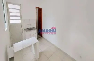 Casa com 1 quarto à venda no loteamento villa branca, jacareí  por r$ 298.000