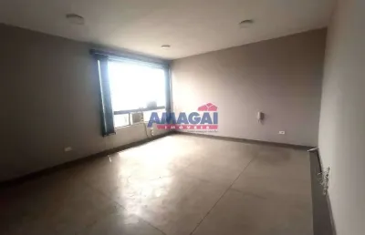 Sala comercial para alugar no centro, jacareí  por r$ 1.000