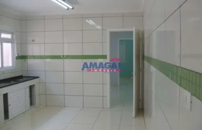 Casa com 2 quartos à venda no jardim bela vista, jacareí  por r$ 350.000
