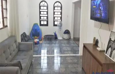 Casa com 3 quartos à venda no jardim paraíso, jacareí  por r$ 280.000