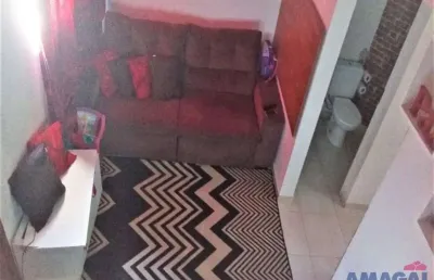 Casa em condomínio fechado com 2 quartos à venda no jardim mesquita, jacareí  por r$ 270.000